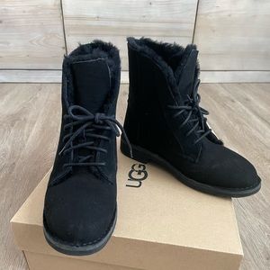 UGG Quincy Boots - Women’s size 6, Black